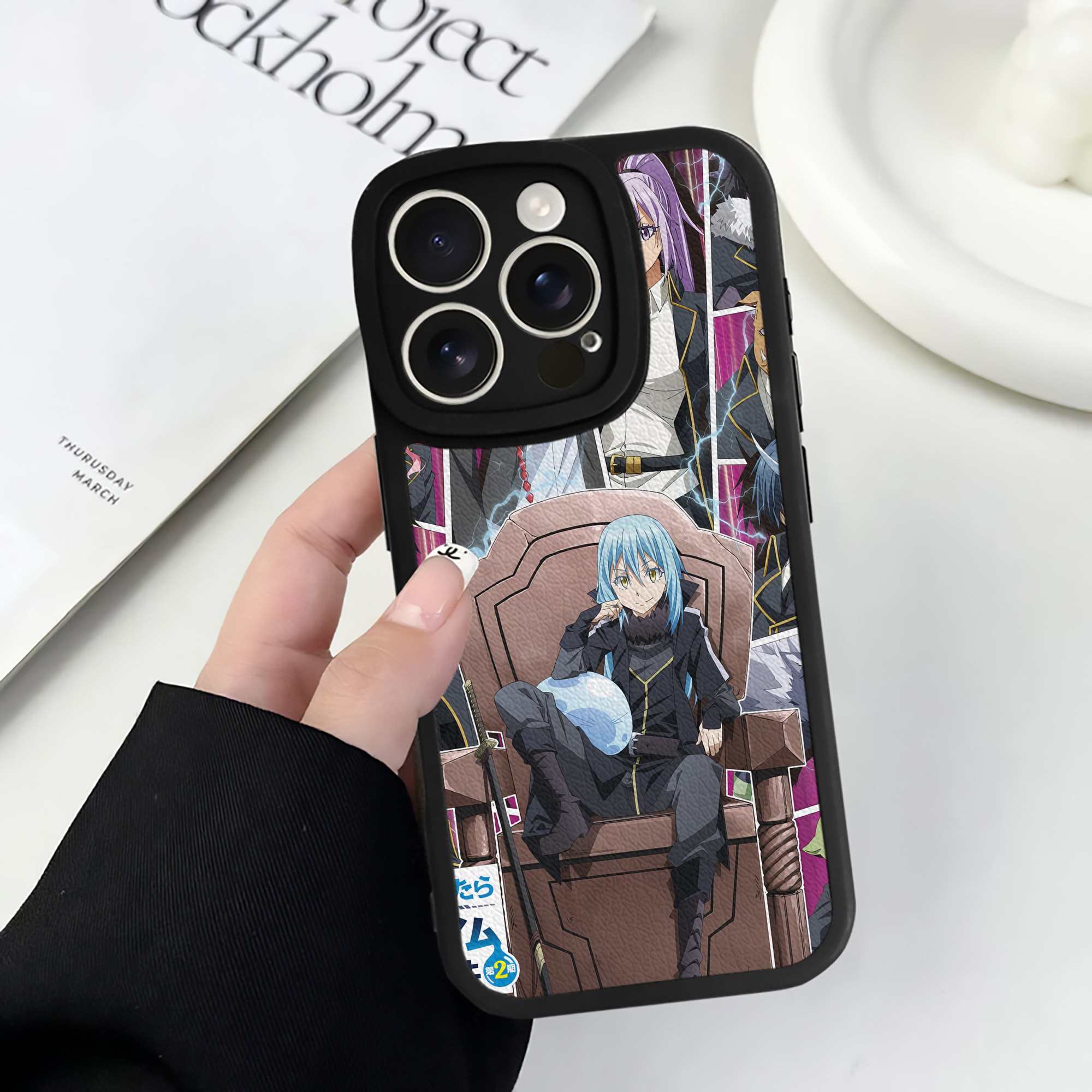 （画像用） 転スラ Regarding Reincarnated to Slime 【iPhone 16シリーズ対応】シリコンスマホケース（レザー調） 材質：シリコン